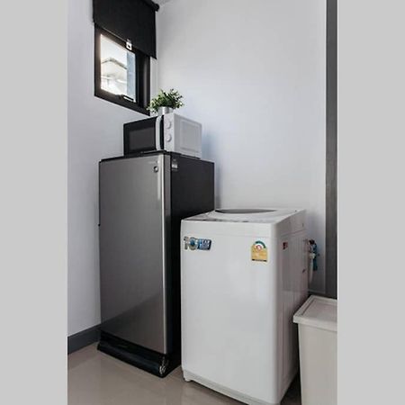 P4 Silom Large 2beds full kitchen WIFI 4-6pax Lägenhet Bangkok Exteriör bild